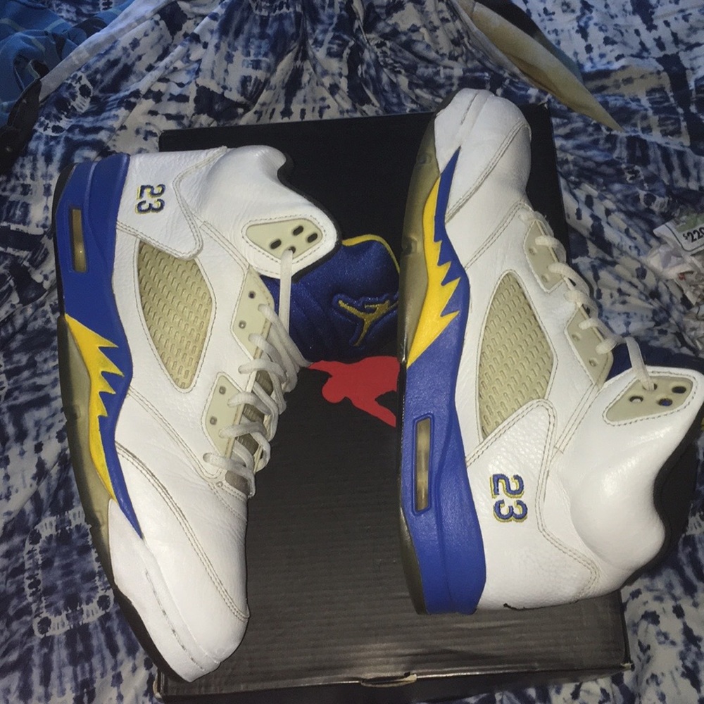 *SOLD* Air Jordan “Laney” 5s